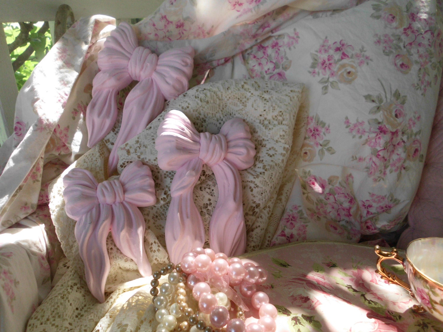 SHABBY CHIC Dreamy French Pink  Bows  Romantic Style Home Decor  Wall  Decor  Princess Marie Antoinette
