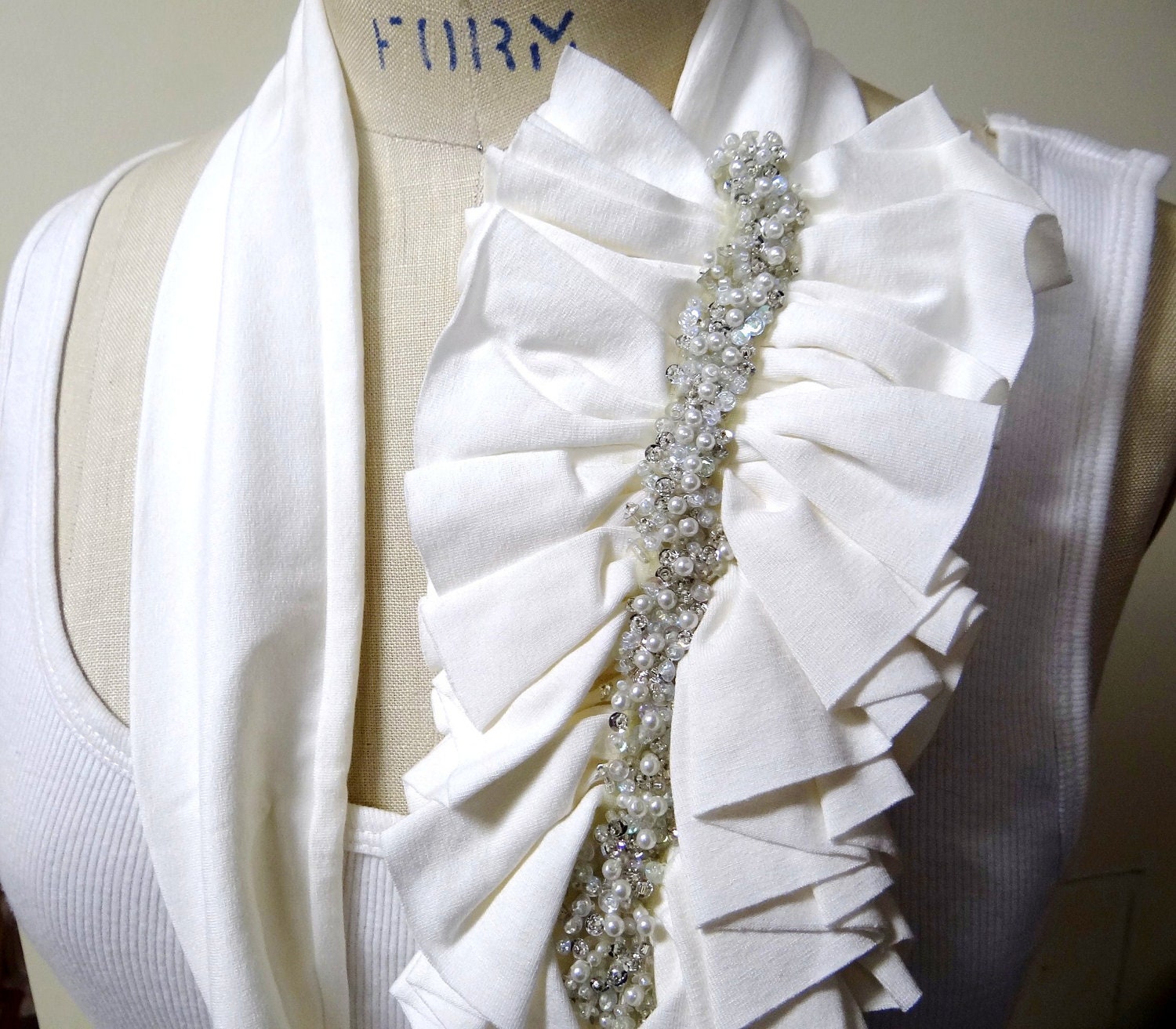 Jersey Necklace, Necklace Scarf, Scarflette, White scarves, Spring scarves