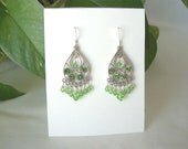 earrings, green earrings, Swarovski crystal earrings, dangle earrings, spring trends, chandelier earrings,great gift idea
