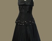 LBD 1940s early 1950s  Vintage Cocktail Party Dress. Full Circle Skirt. Peplum. Sequins.   XS S