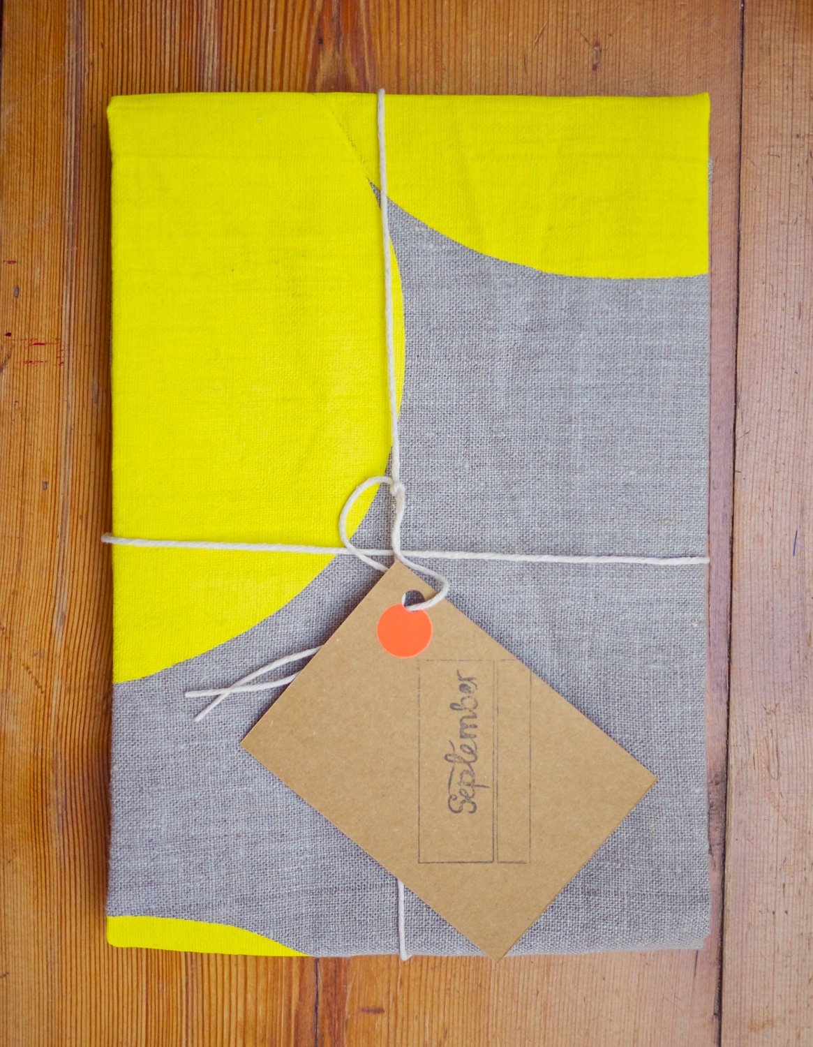 Yellow Spot flax teatowel