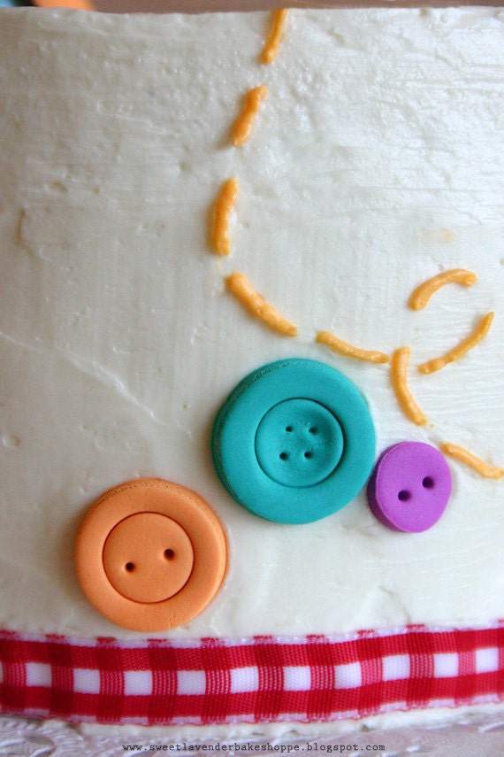 Cute As A Button Edible Cake or Cupcake Decorations