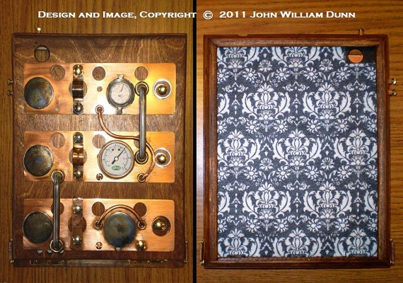 iCog Dionaea (tm) Wooden Steampunk Case for the Apple iPad (R) 2/3/4 "Boilerplate" Edition