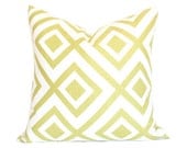 La Fiorentina David Hicks - Light Green & Ivory colorway - 17x17 Designer Pillow Cover single-sided