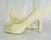 Twinkle Toes Wedding shoes...vintage lace, with  toes encrusted with Swarovski crystals, glass and pearl