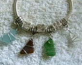 Sea glass charm bracelet. Sea glass jewelry.