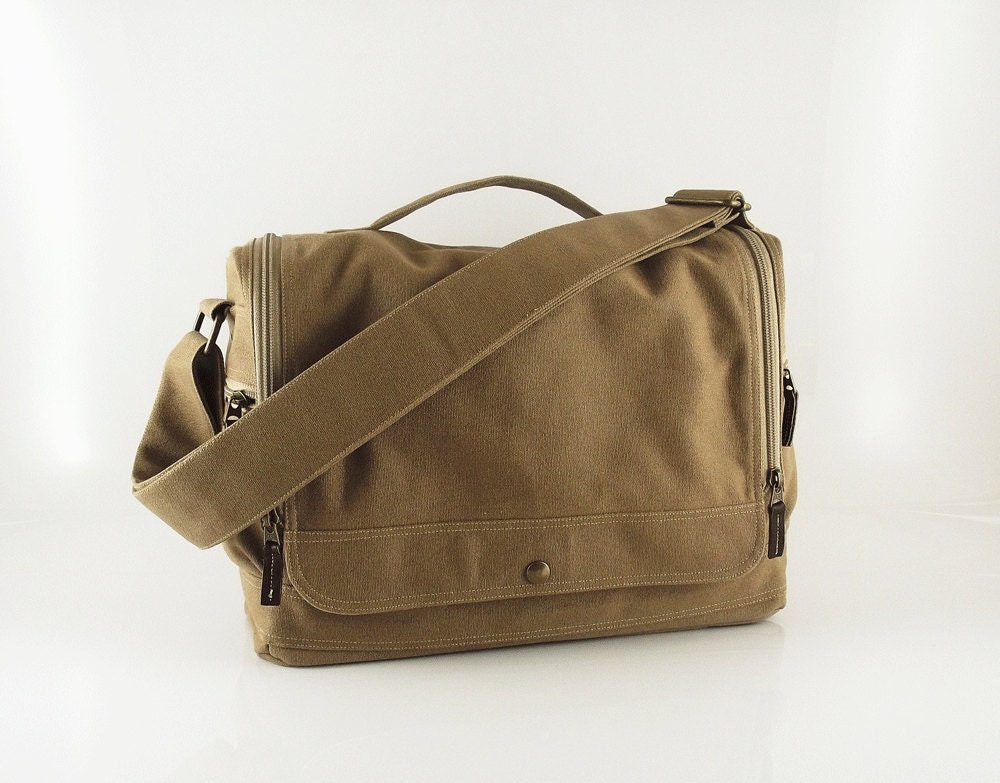 Messenger bag / laptop / men / light brown/ canvas messenger bag / shoulder bag / handbag / Wich