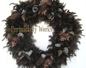 Feather Leaf and Pine Cone Wreath (Brown)