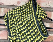 The High Contrast Infinity Scarf
