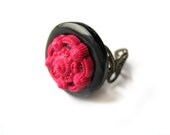 Pink ring, dark grey ring, pink and grey, pink and black - Vintage button ring, button ring - Filigree, metal lace - adjustable ring band