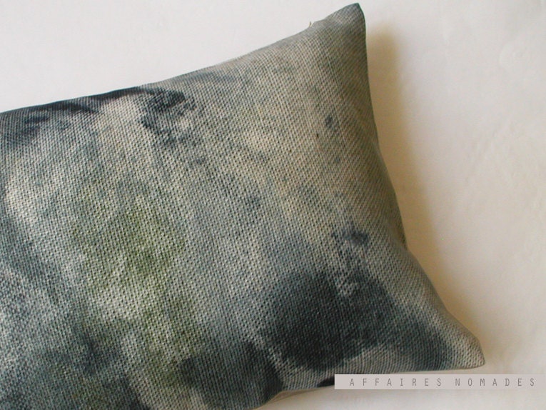 ON SALE // Linen Chic Oblong Cushion .. D e w / FRAGMENTS