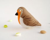 Robin Brooch, Delicate spring jewelry handmade in polymer clay