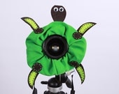 Shutter Buddies Pet Toby TURTLE with SQUEAKER camera lens prop- Ready to ship