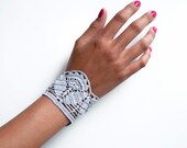 Flower Jewelry, Crochet fashion cuff bracelet, floral pattern, dove gray, winter grey, silver gray