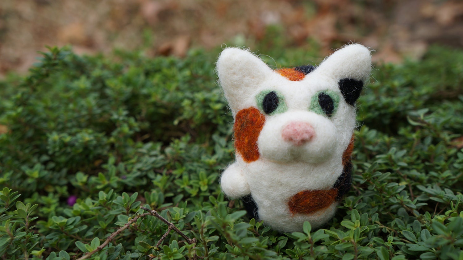 Calico the Cat - Needle Felted Wool Sculpture - Made to Order