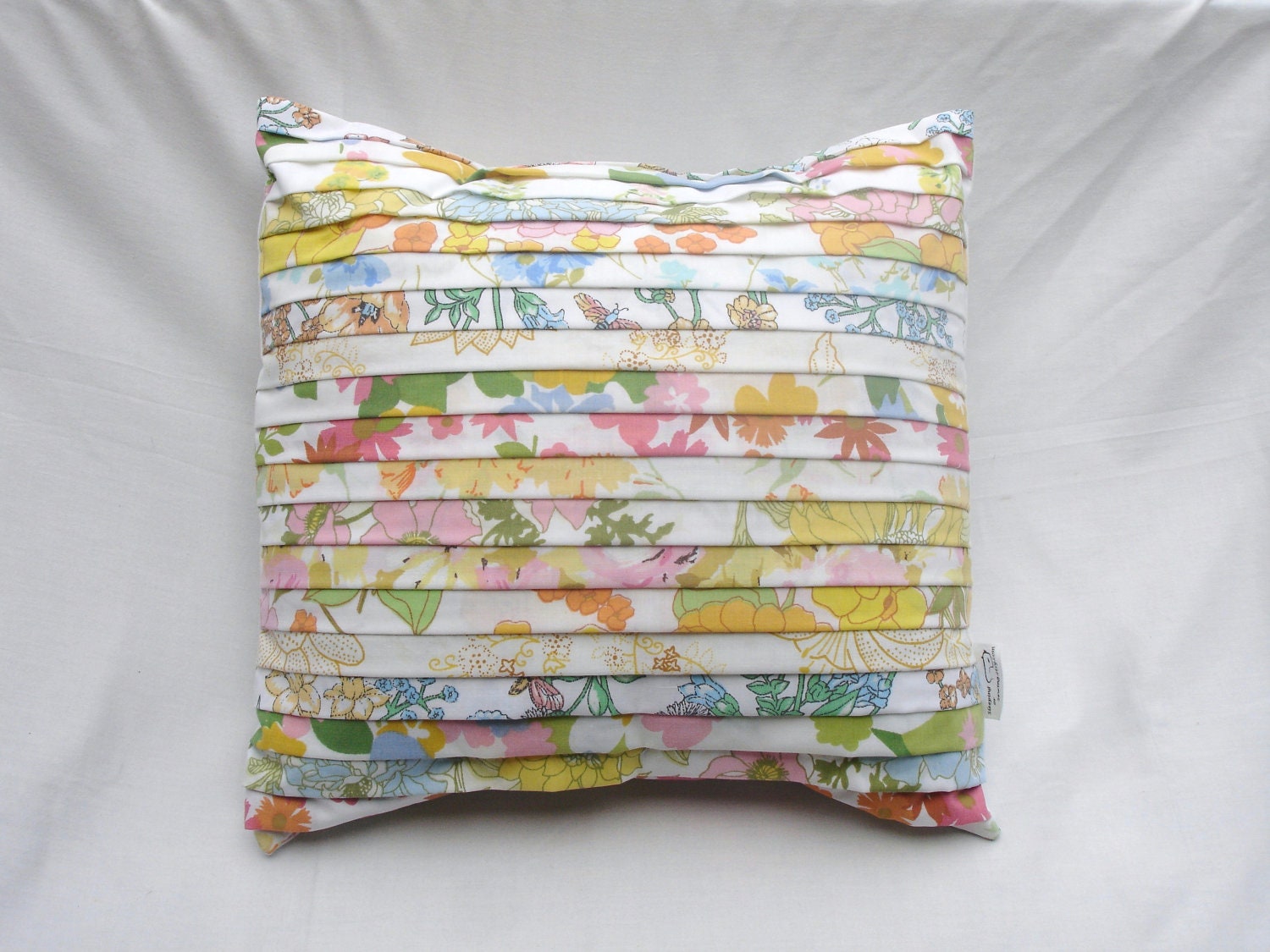 Spring, Shabby Chic, 16" x 16" Pillow cover, Upcycled, made from Vintage Sheets - SleepingOrSewing
