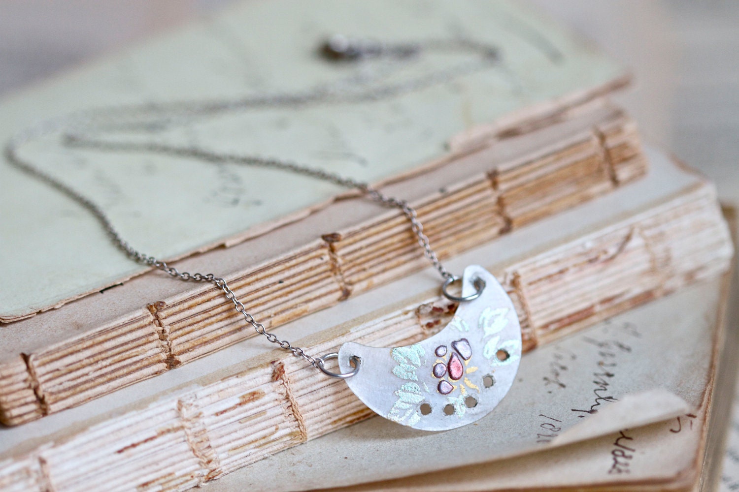 Delicate Mother of Pearl and Sterling Silver Necklace