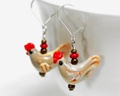 Toffee chicken Earrings hen  Gllass Lamprwork  red brown brass