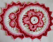 VINTAGE Hot Pads 1940s or 50s two matching round red, pink and creamy white beautifully done never used