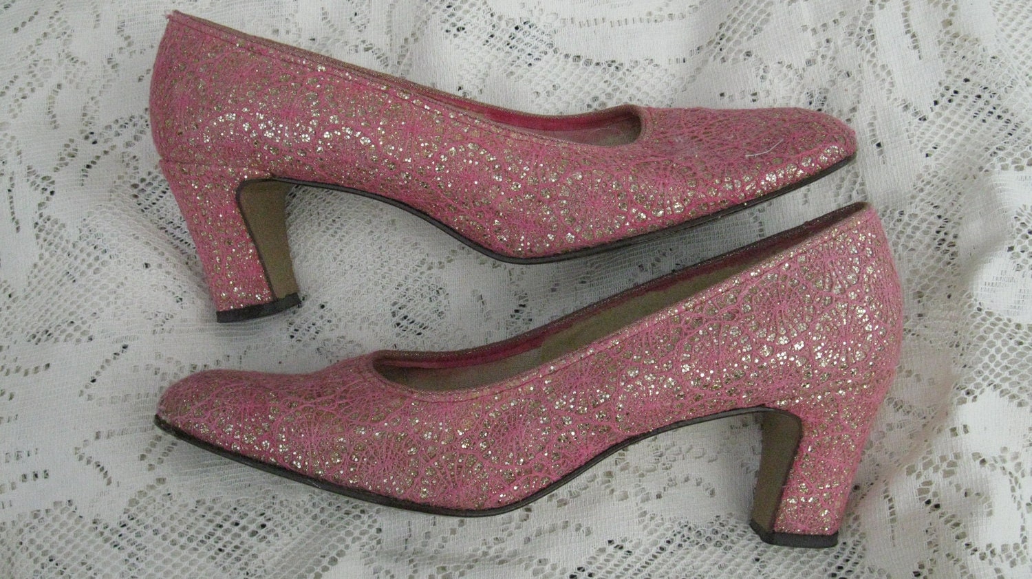 1950s Gold Glitter Pink Spider Web Crochet Heels by DebTowners Metallic