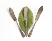Vintage Silverplate Butter Knives Set 3 Master Ornate