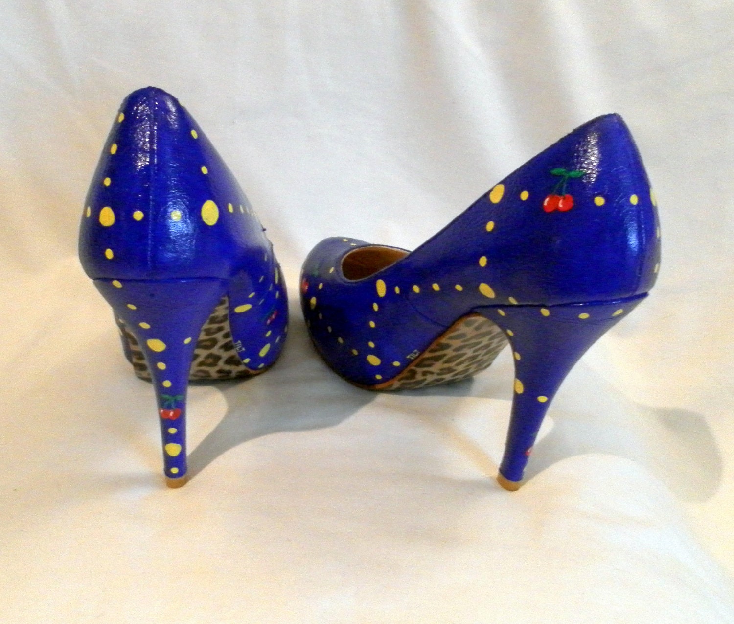 Custom Hand Painted Ms. Pac-Man High Heel Shoes Size 7