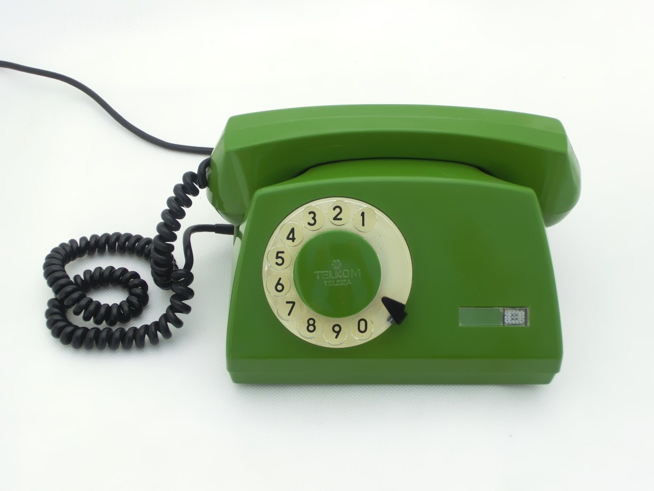 RESERVED FOR RAY - Vintage green rotary telephone 80s