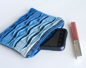 Textured Ombre Zipper Pouch, Blue