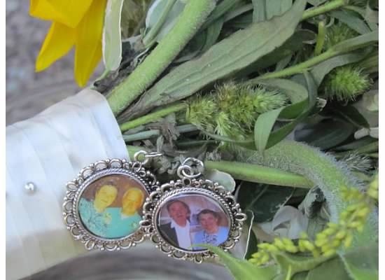 2 COMPLETE Bridal Bouquet Charms Kits -Round Decorative Blank Pendant Frames  -Antique Silver 35mm (inside 20mm) Lead and Nickel Free