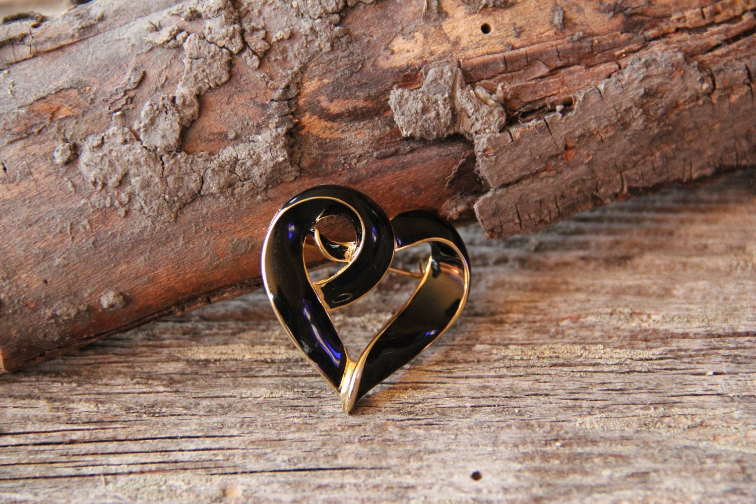 Vintage Heart Brooch