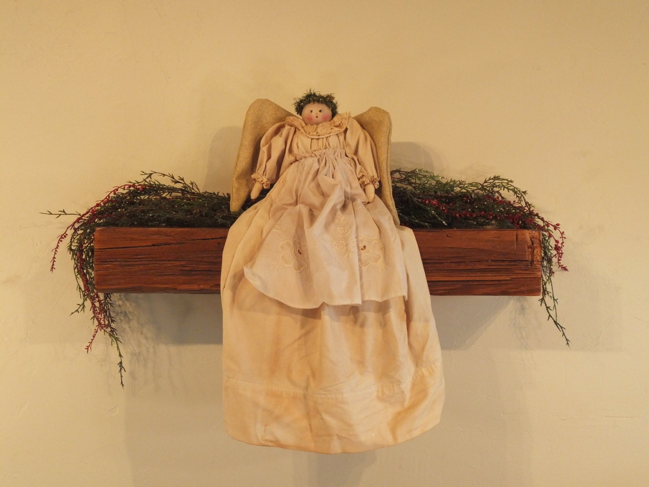 870 - 28" x 7.25" x 4.25" Reclaimed floating shelf, Pine, antique, vintage, 1800's, unique