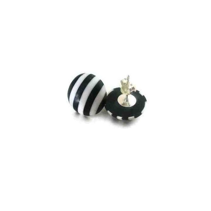 Black and white  stripes cabochon post earrings-Handmade black and white polymer clay
