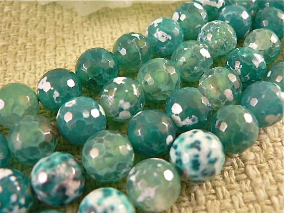 1 strand Green Crackle Agate, 11mm faceted