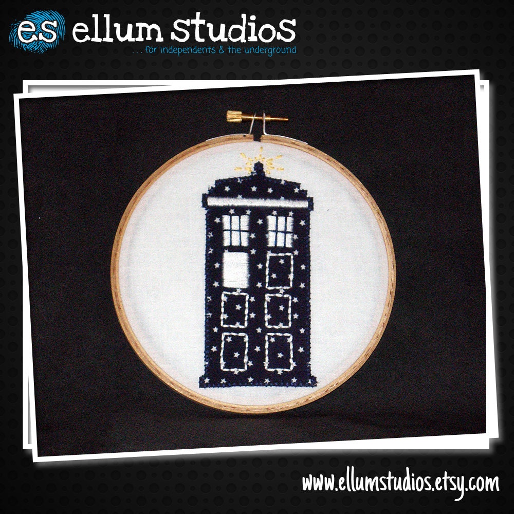 SALE Hand Embroidered Doctor Who Applique Tardis Wall Art. 5" wooden hoop
