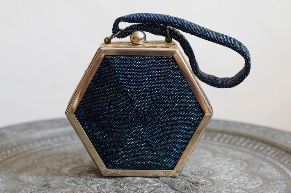Vintage Irridescent Purple Blue Beaded Box Purse Gold Filigree Frame
