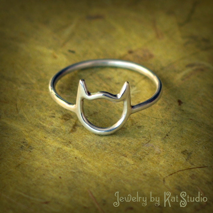 Cat Ring - handmade - Sterling Silver 925 - 16 gauge - gift packing