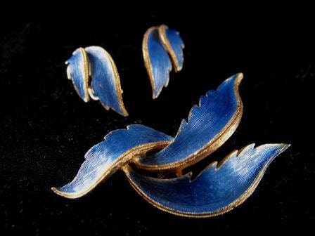 Blue Angel Demi Parure by Jonette Steel Blue Feathers Jewelry Set On Sale 20.00