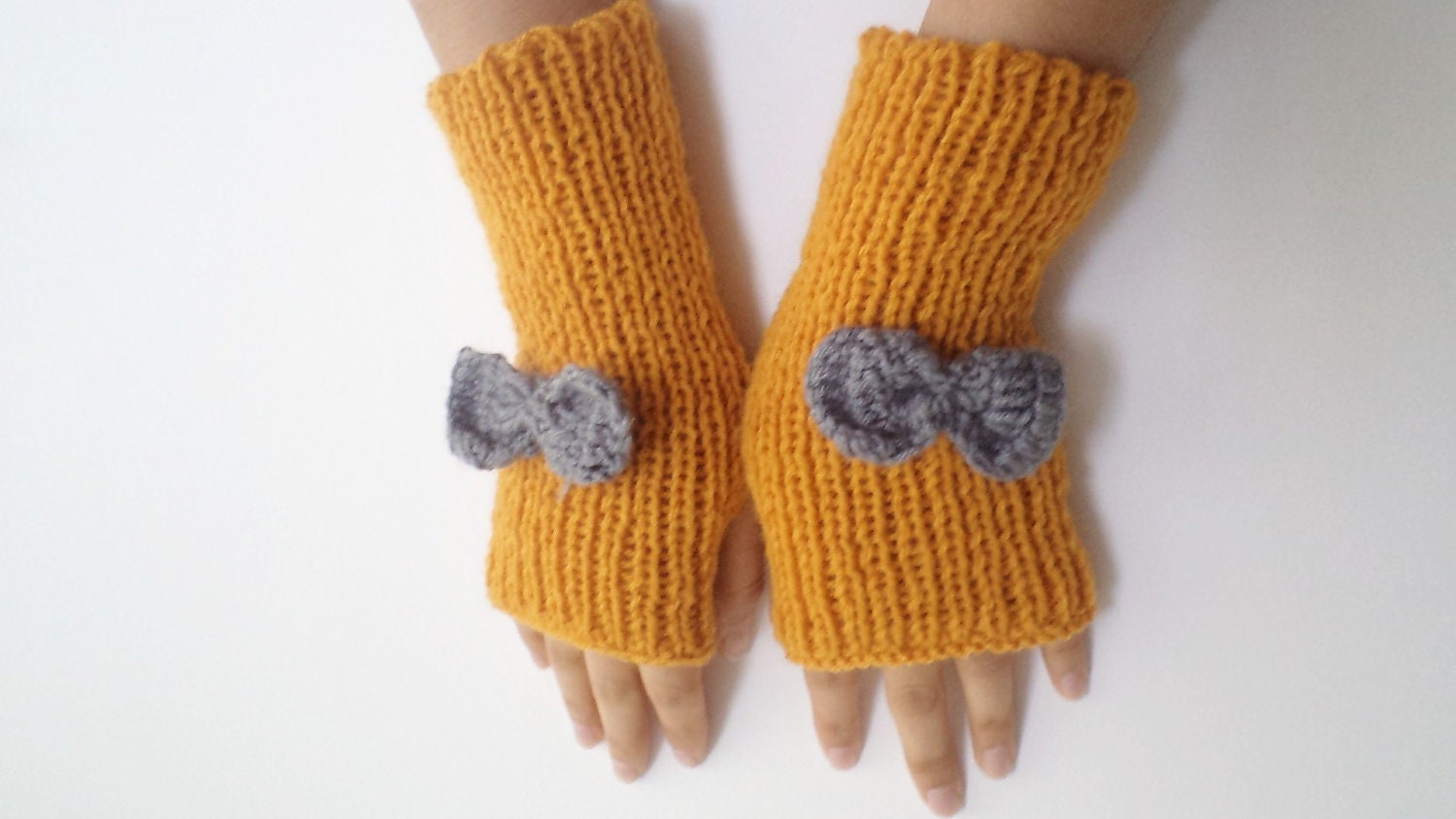 Women Accessories, Fingerless gloves, knitting gloves,Wool Mustard fingerless gloves, with bow grey, Valentines day gifts, miitten, warm