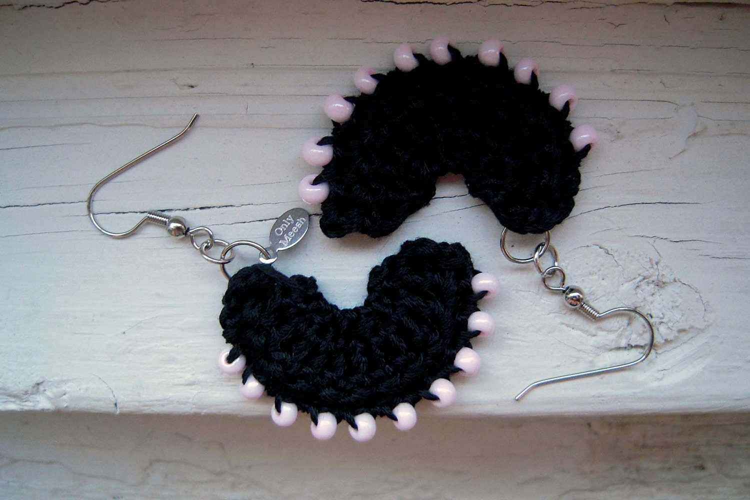 Crochet Beaded Dangle Earrings - Black with Light Pink Beads