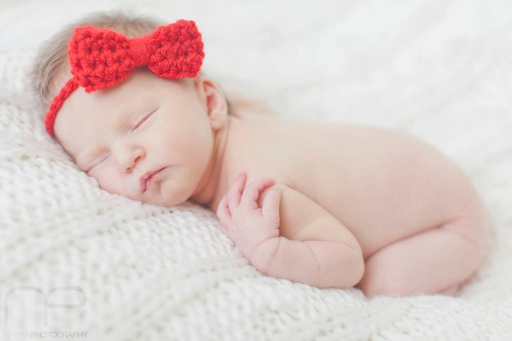 CROCHET BOW in happy apple red, headband / bow tie