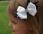black and white hair bow- girls accessories- bow on clip