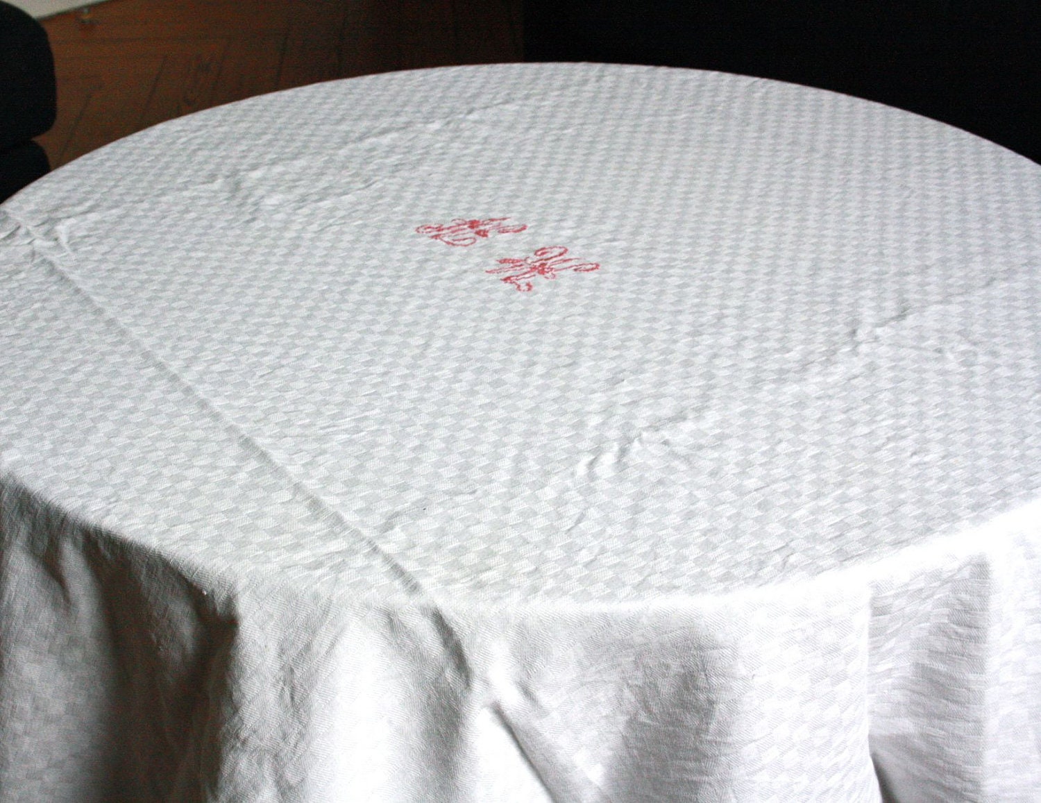 vintage damask tablecloth, monogrammed MN, red & white