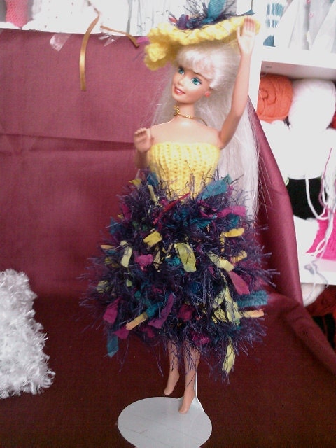 New handmade FUN FUR  design dress and hat - barbie doll clothes (nannycheryl)  750x 50