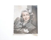 Lana Turner Studio Portrait Photo 1940's Film Star - Oscar Awards - Mothers Day