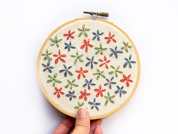 Pastel Blossoms Hoop Art - 5 Inch Modern Wall Art - Floral - tropical - Hand Embroidered Contemporary Stitched Wall Decoration