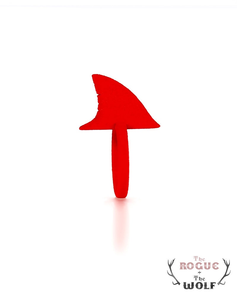 Red Shark Ring, Sharkring, Nautical ring, sharkfin, cool ring, Shark jewellery, jewelry for the nautical lover