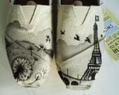 Dandelion Eiffle Tower TOMS