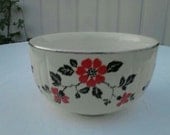 Vintage   Hall's      Red Poppy Mixing Bowl  ECS