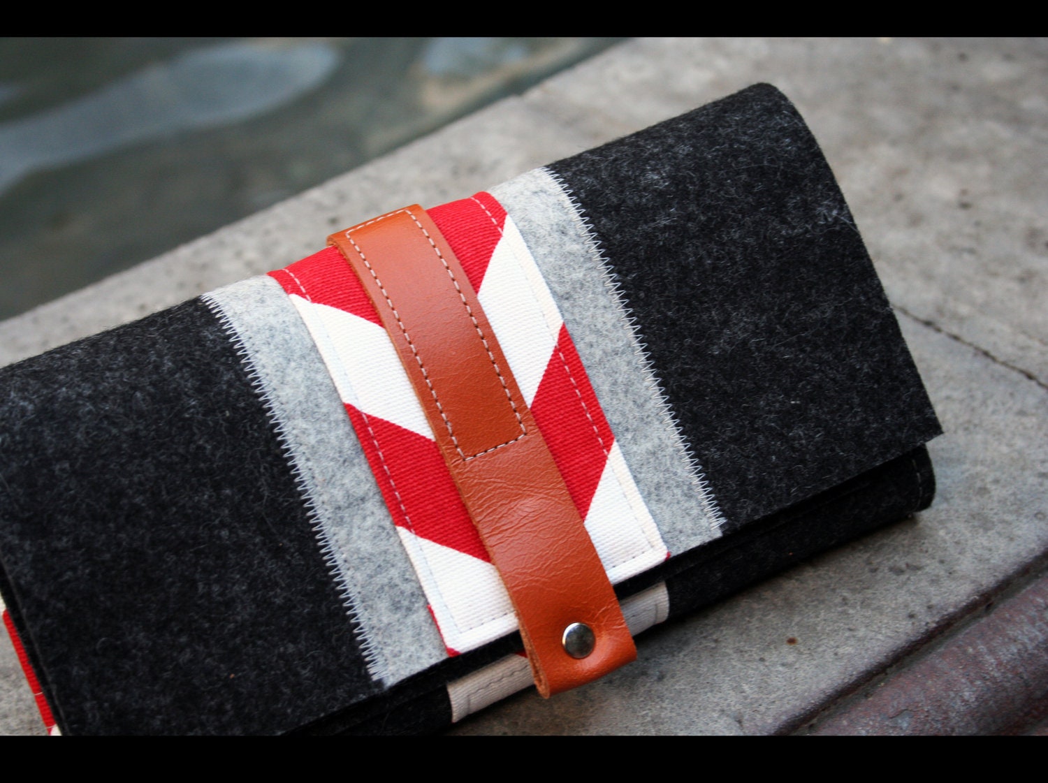 Merino wool felt Iphone trifold wallet - grey combination and red chevron accent