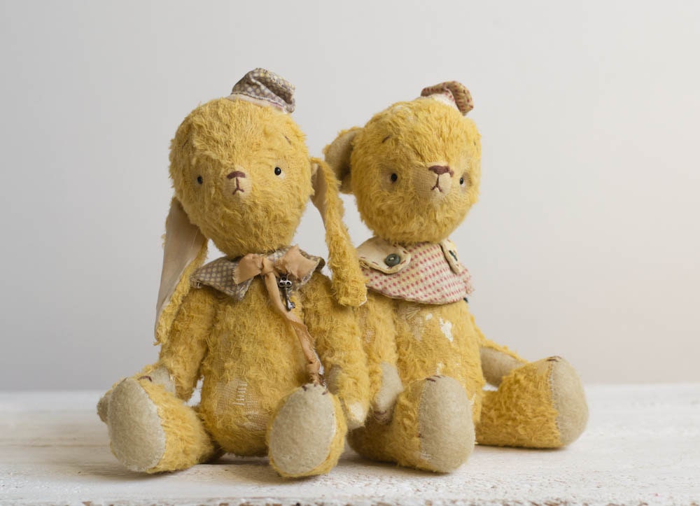 Yellow Bunny Alexander - Teddy Bears Stuffed with love -  Pillowy friend